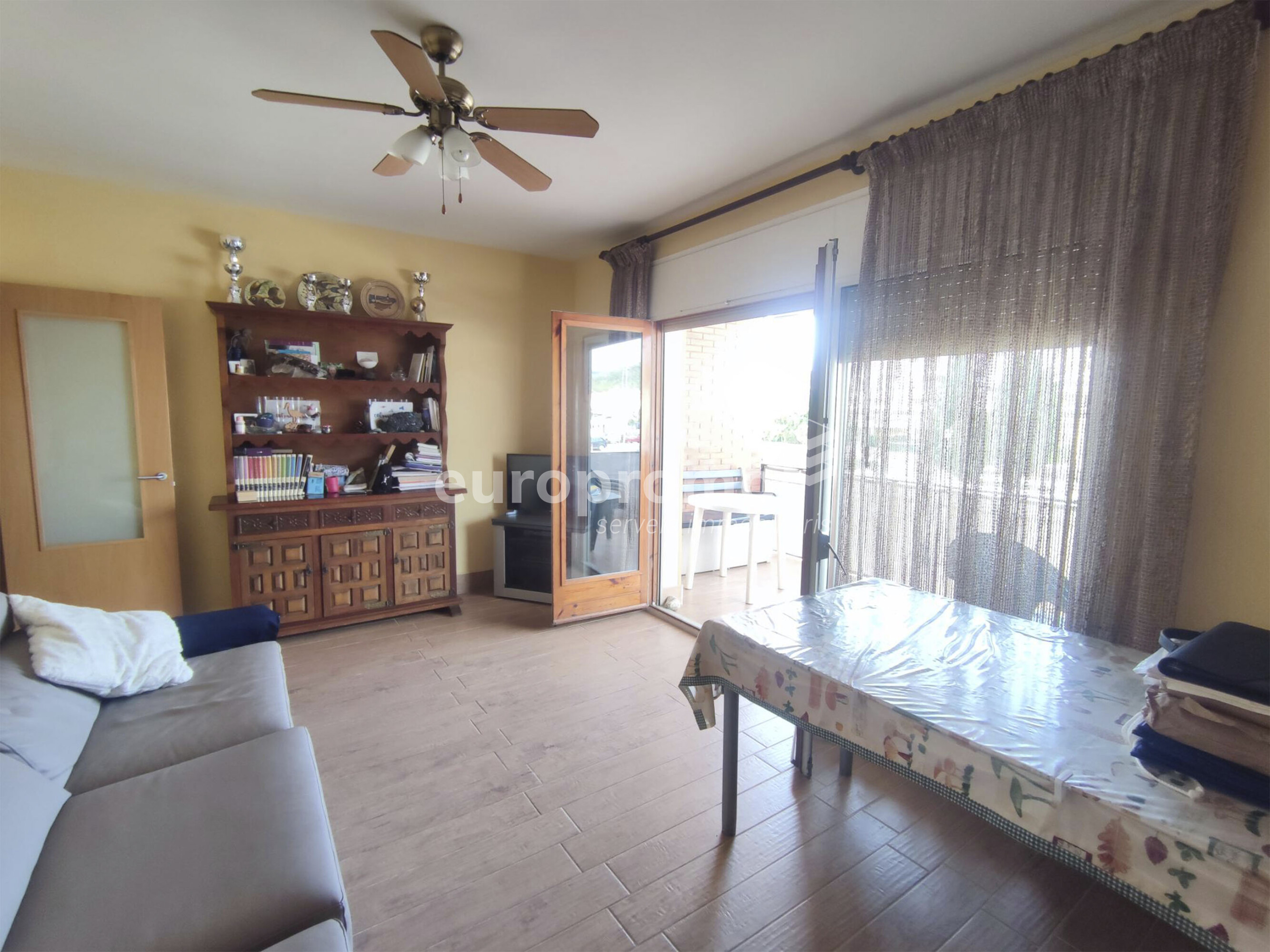Piso muy acogedor  situado en Torre Valentina a 300m de la playa!